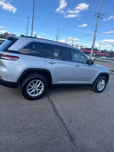 2023 Jeep Grand Cherokee Laredo