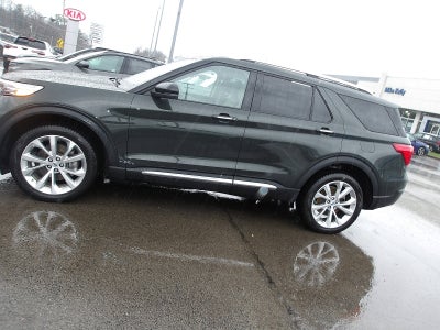 2023 Ford Explorer Platinum