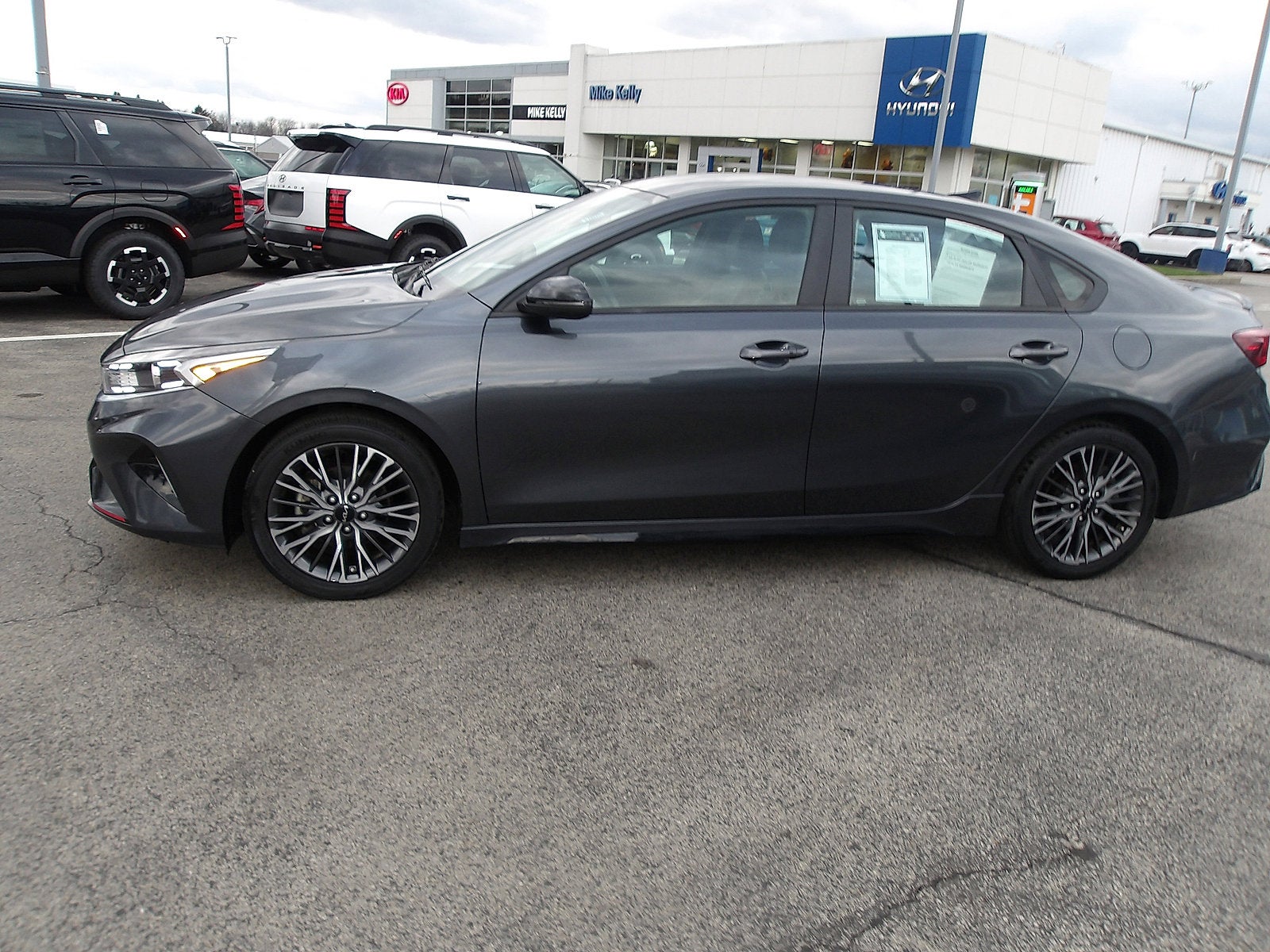 2022 Kia Forte GT-Line