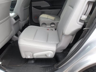 2016 Toyota Highlander Limited