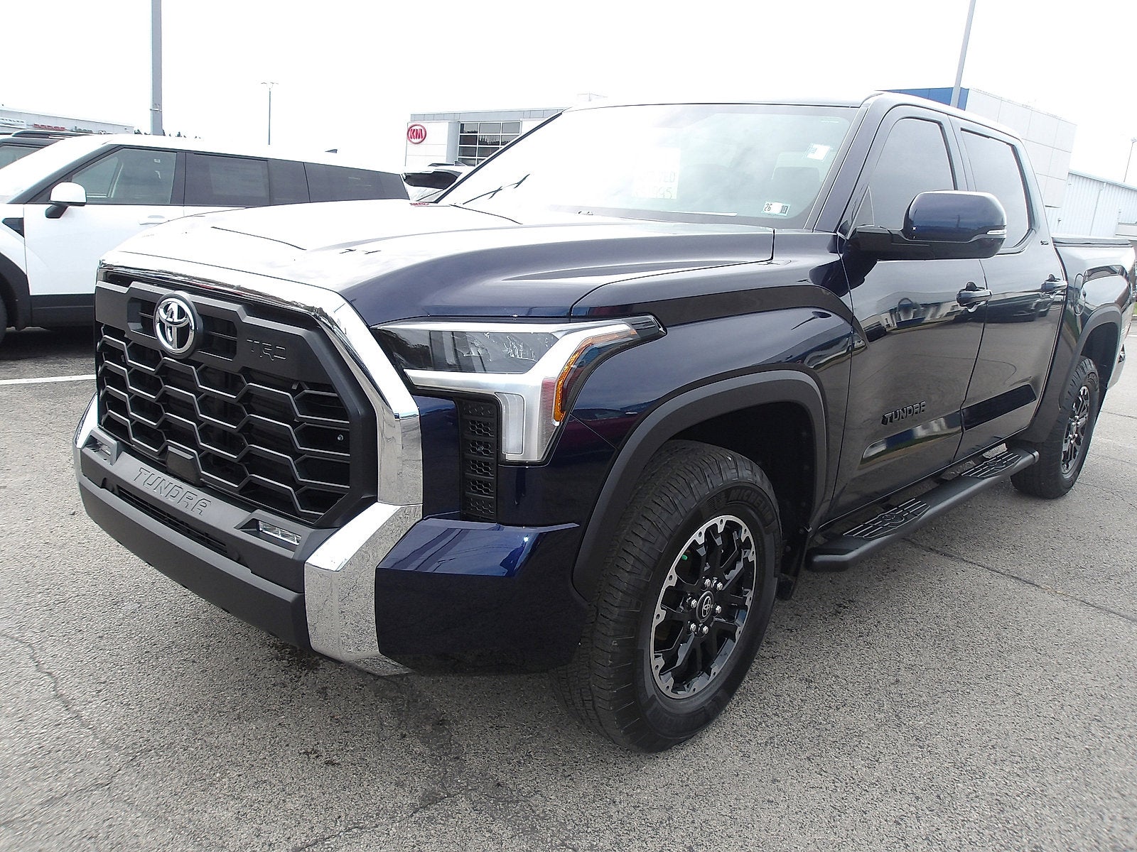2025 Toyota Tundra 4WD SR