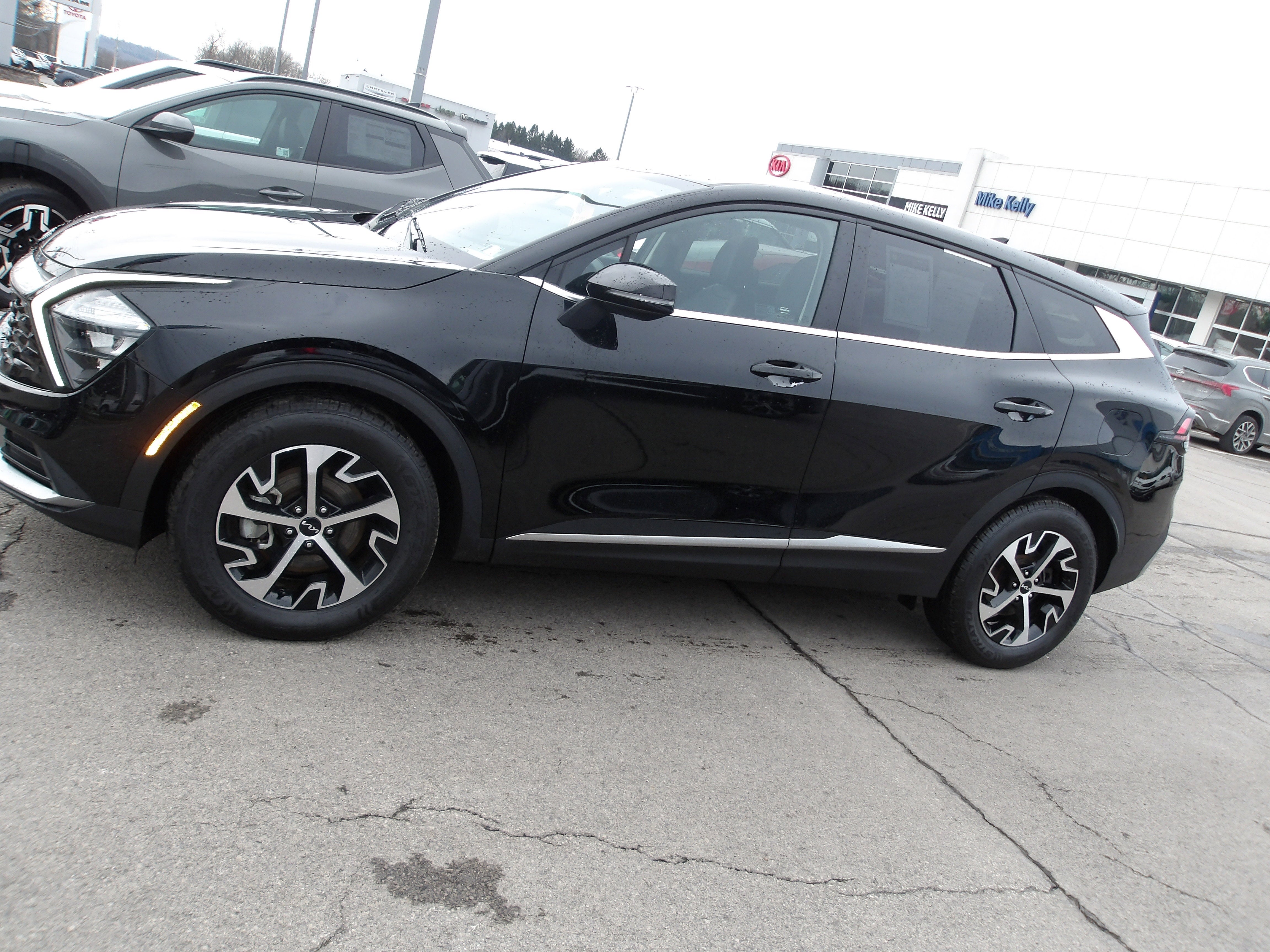 2023 Kia Sportage EX