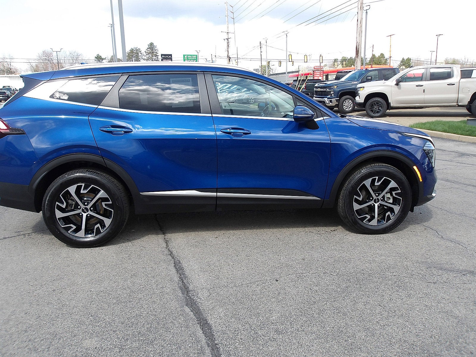 2024 Kia Sportage EX
