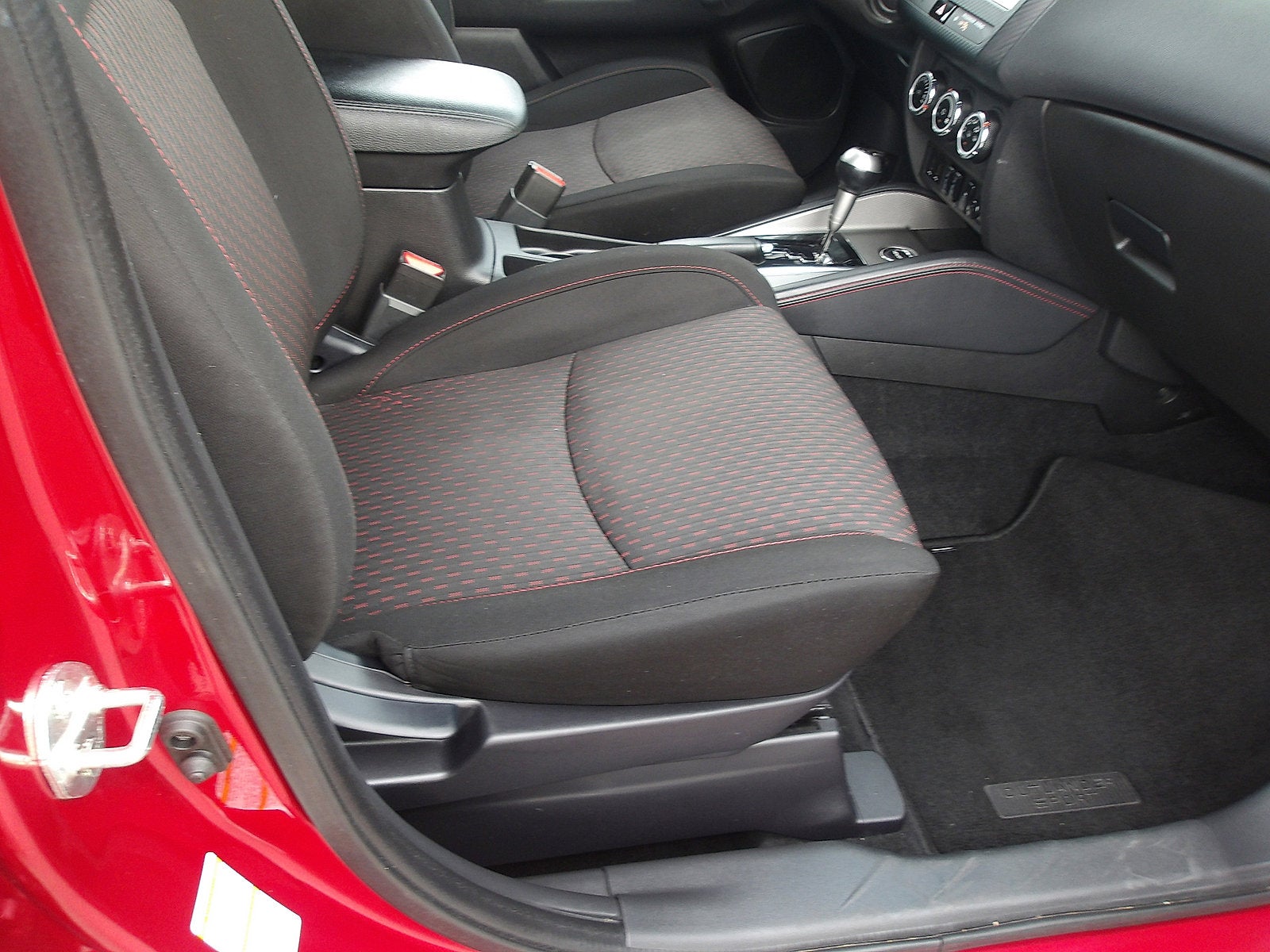 2019 Mitsubishi Outlander Sport ES 2.0