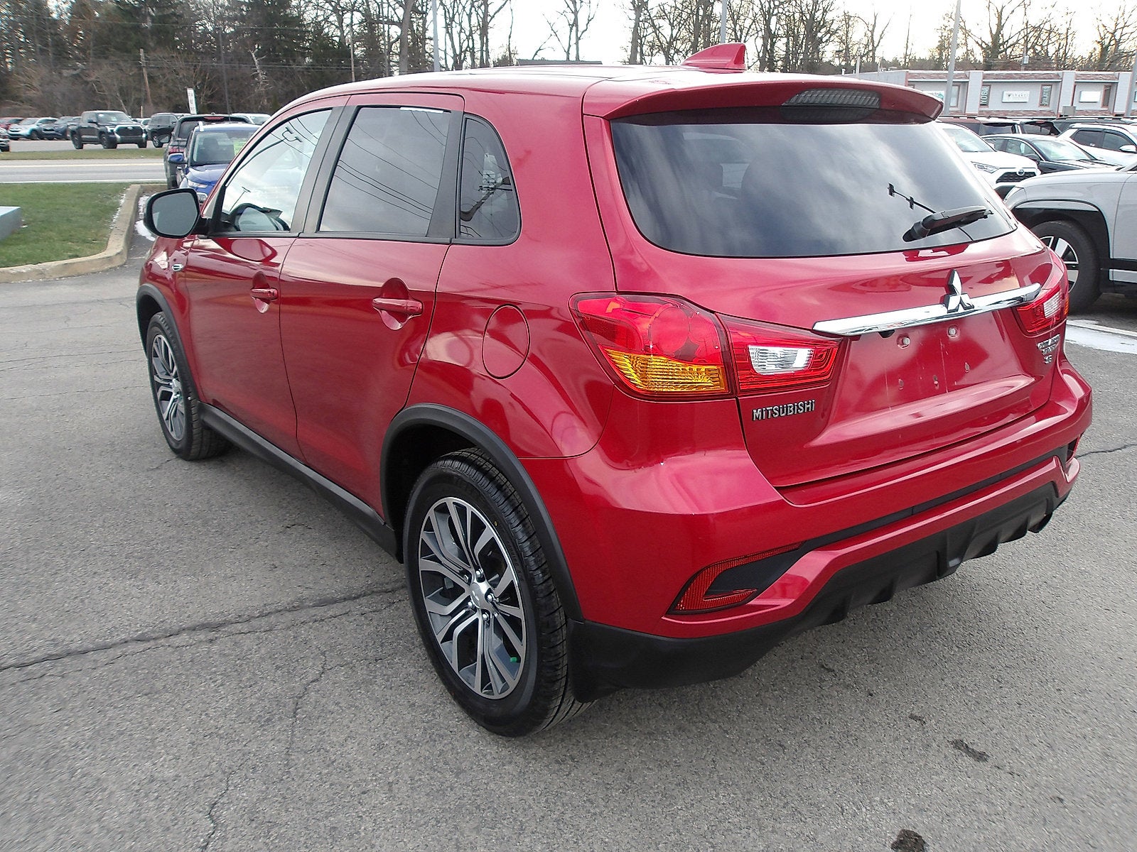 2019 Mitsubishi Outlander Sport ES 2.0