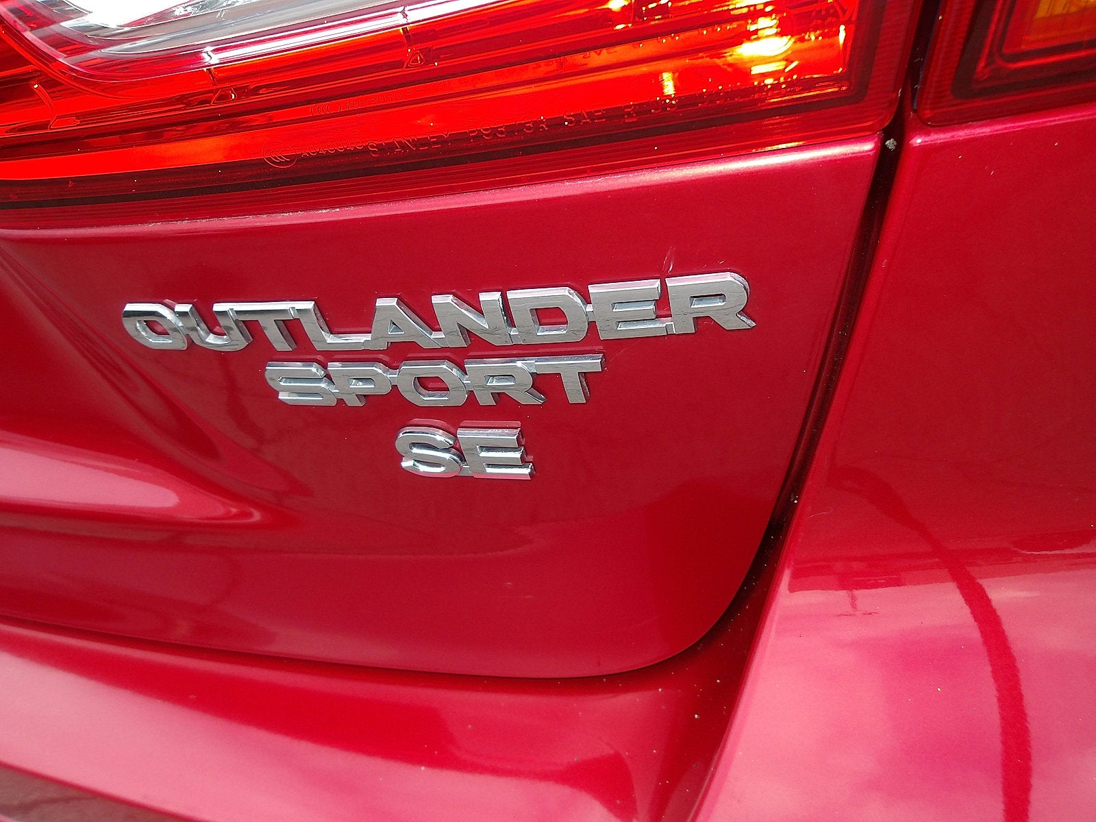 2019 Mitsubishi Outlander Sport ES 2.0