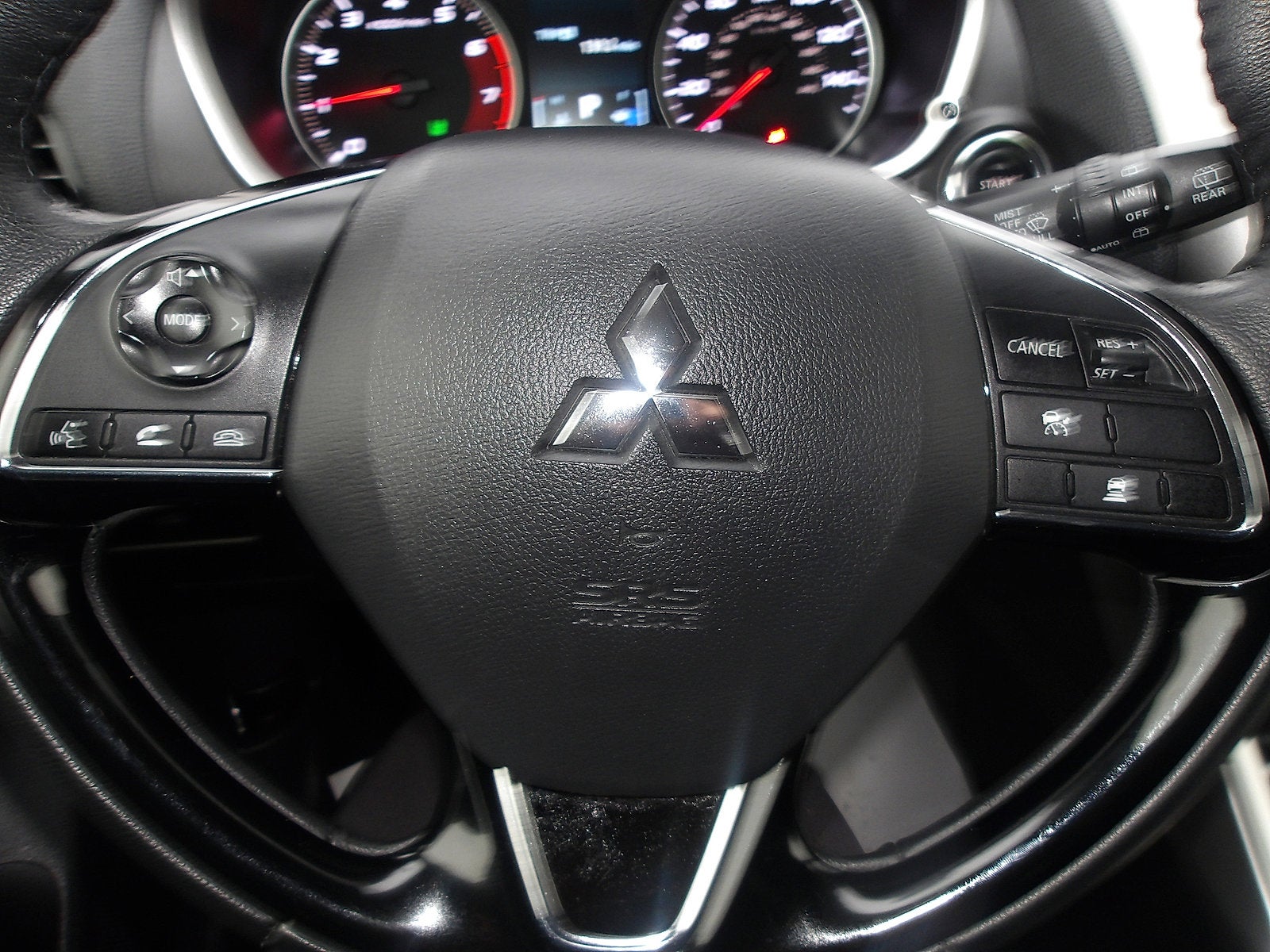 2024 Mitsubishi Eclipse Cross SE