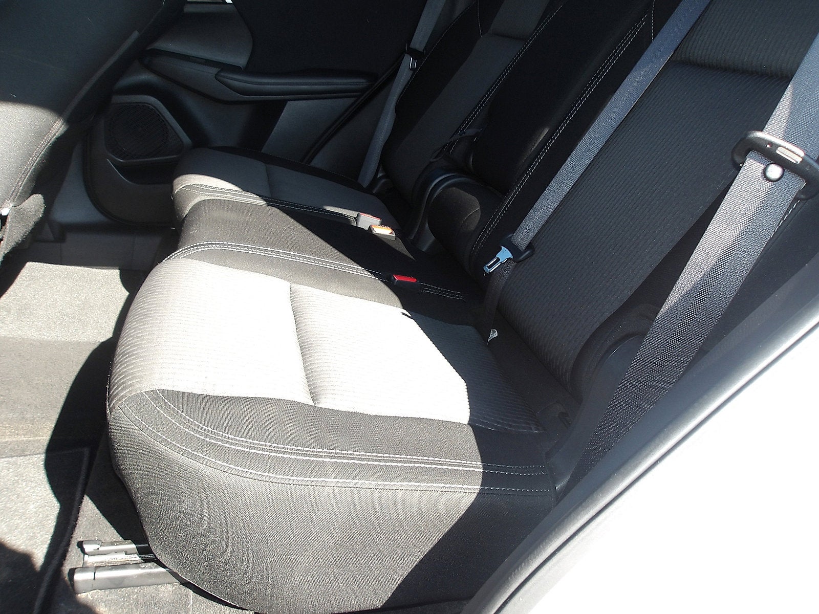 2024 Mitsubishi Outlander ES