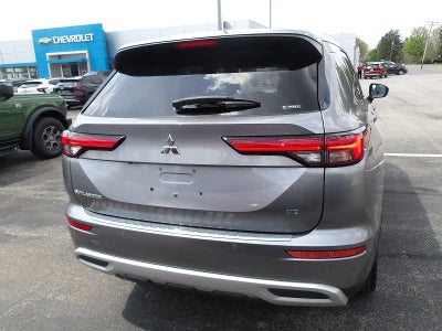 2022 Mitsubishi Outlander SE