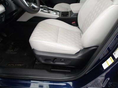 2023 Mitsubishi Outlander SEL