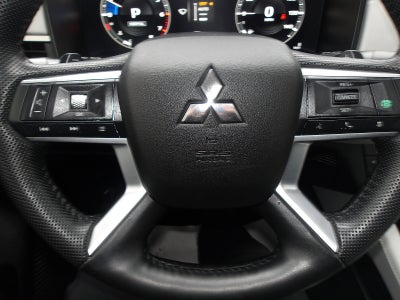 2023 Mitsubishi Outlander SEL