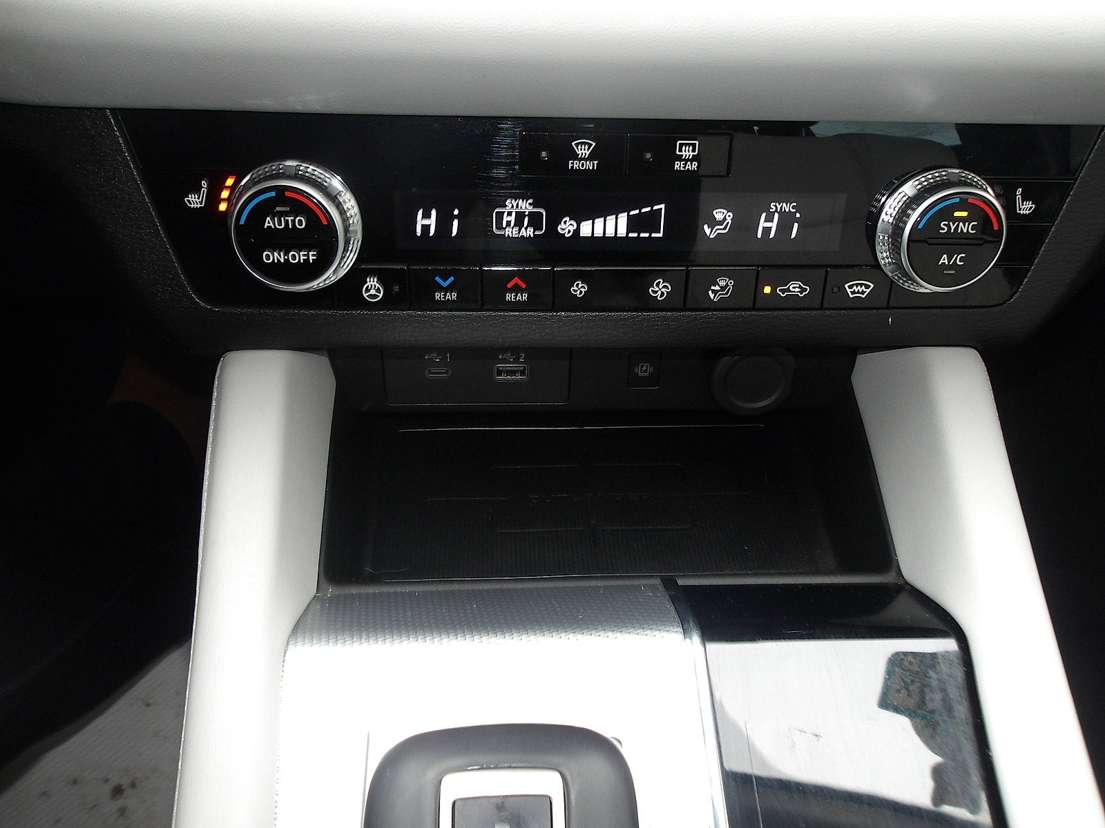 2023 Mitsubishi Outlander SEL