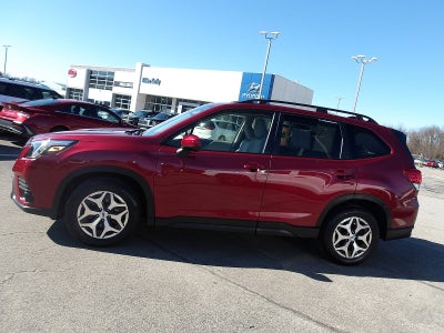 2024 Subaru Forester Premium