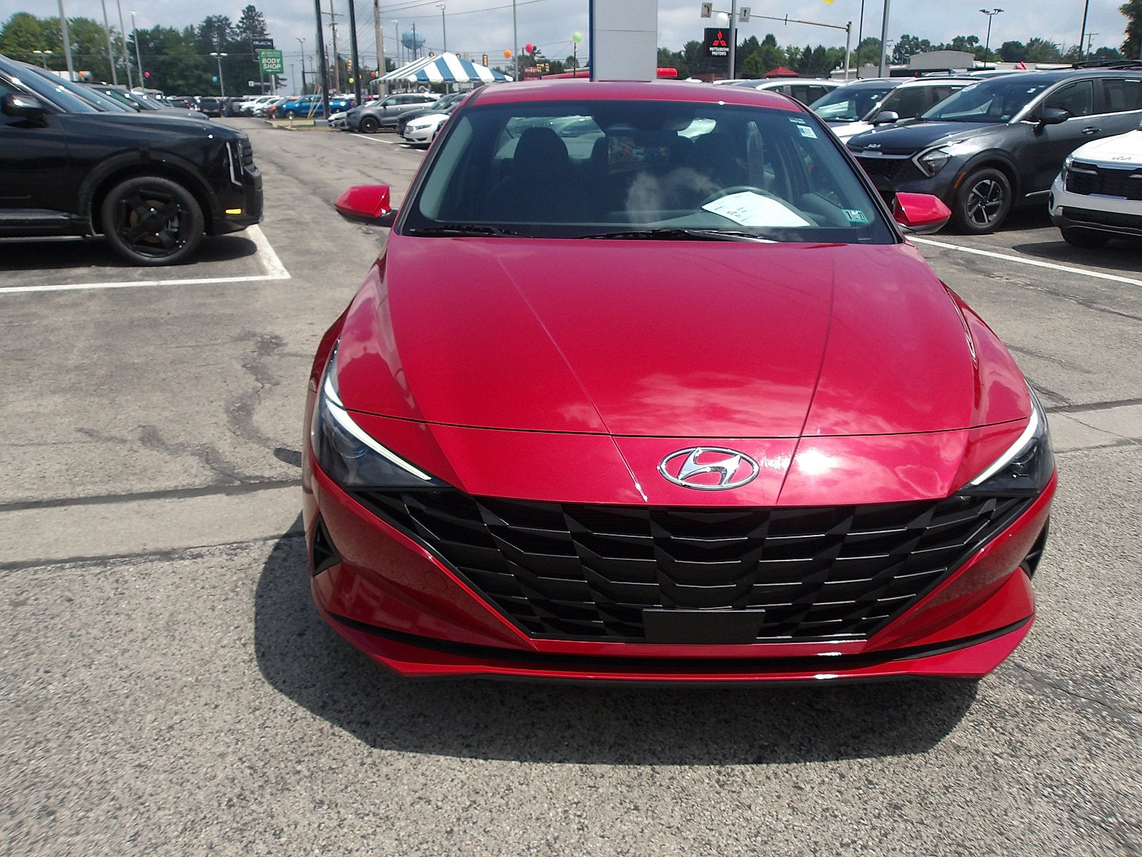 2023 Hyundai Elantra SEL