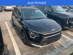 2023 Kia Niro LX