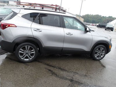 2023 Kia Seltos S