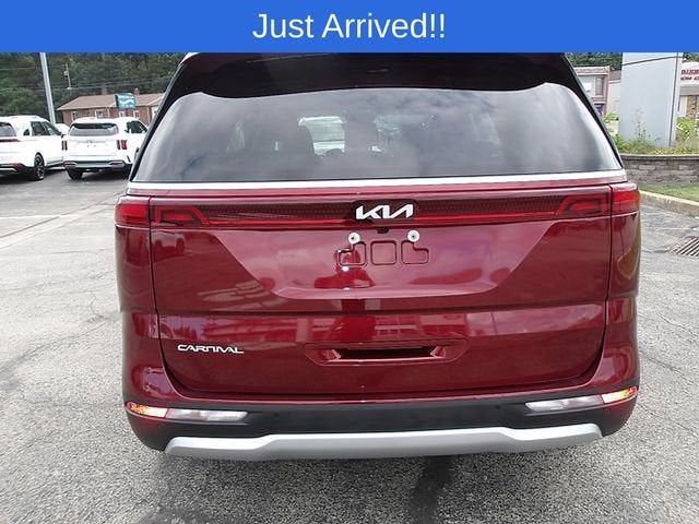 2024 Kia Carnival EX