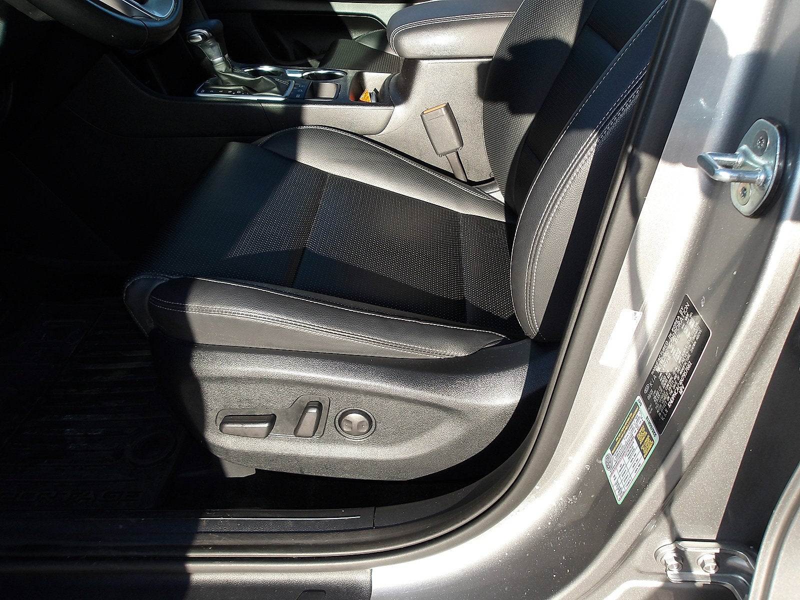 2022 Kia Sportage EX