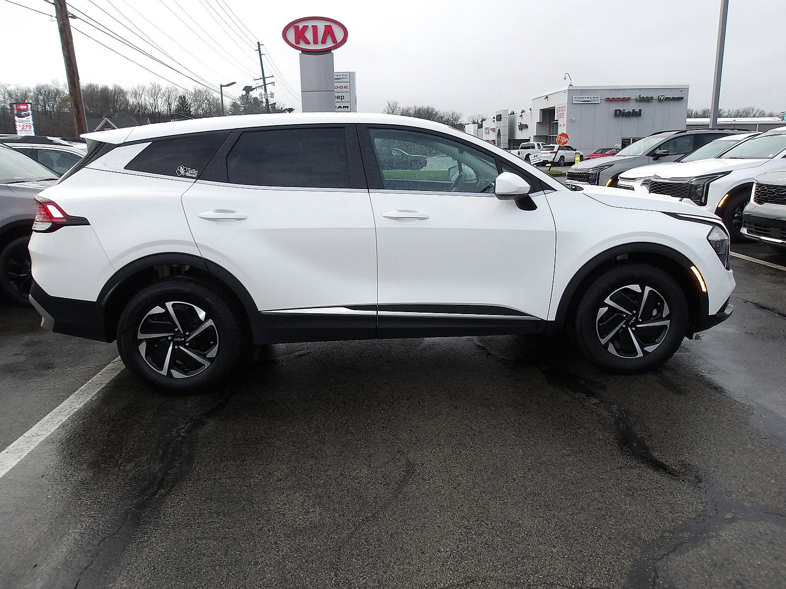2023 Kia Sportage Hybrid LX