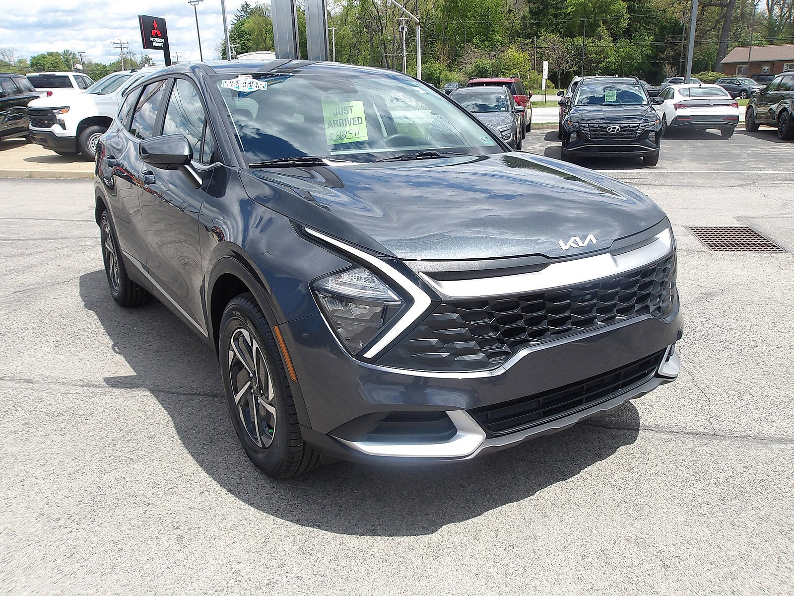 2023 Kia Sportage Hybrid LX