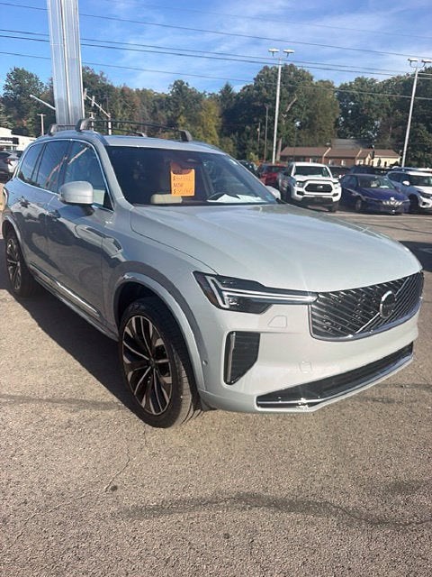 2026 Volvo XC90 Plus