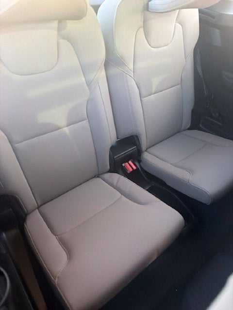 2026 Volvo XC90 Plus