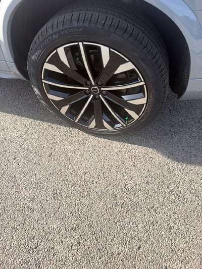 2026 Volvo XC90 Plus