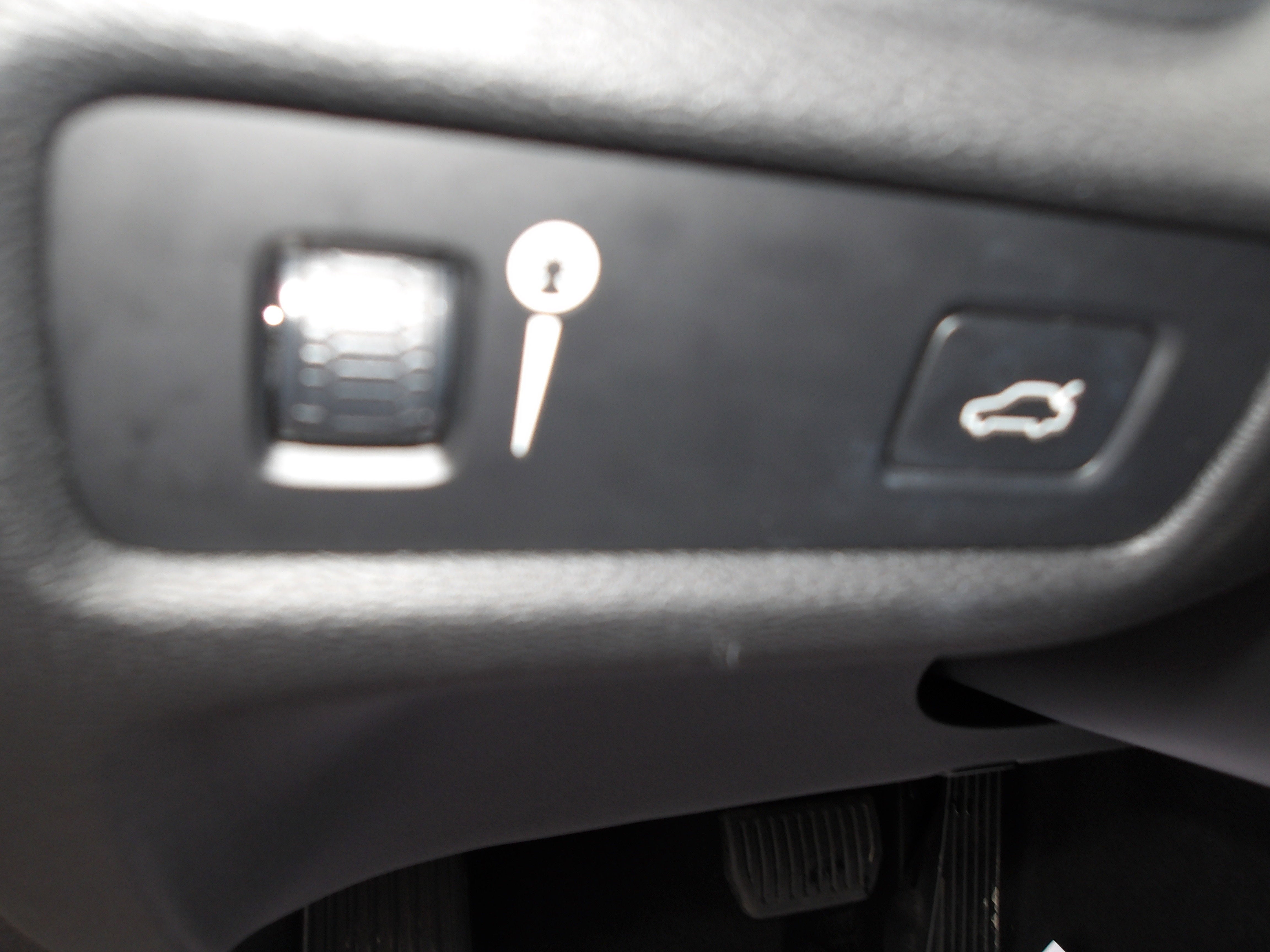 2020 Volvo V60 Cross Country NA